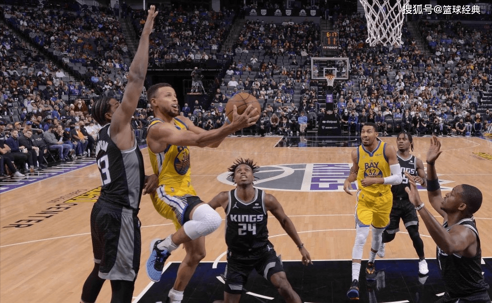 爱游戏体育今夜突围战来临，金州勇士围绕欧篮联强势反弹，媒体盛赞，阵容厚度经受考验的简单介绍