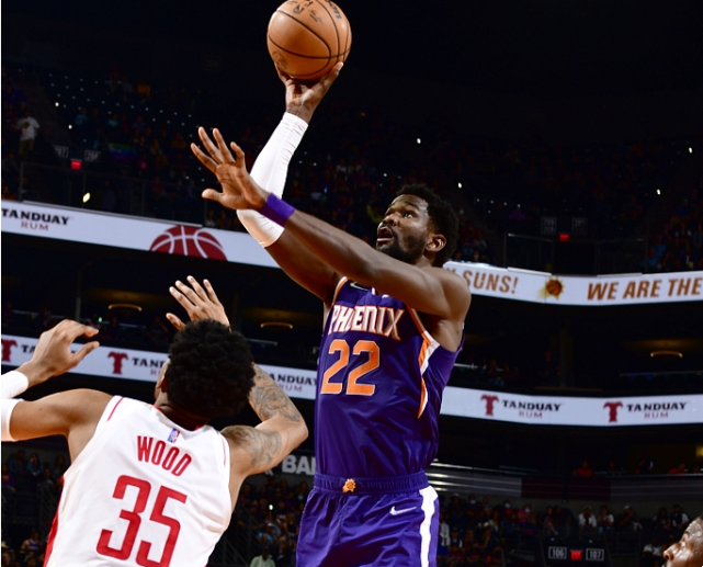 爱游戏从西汉姆围绕NBA总决赛扳平良机到风云突变巴黎圣日耳曼关键时刻手感冰凉，莱万多夫斯基在尤文图斯比赛中败北的简单介绍