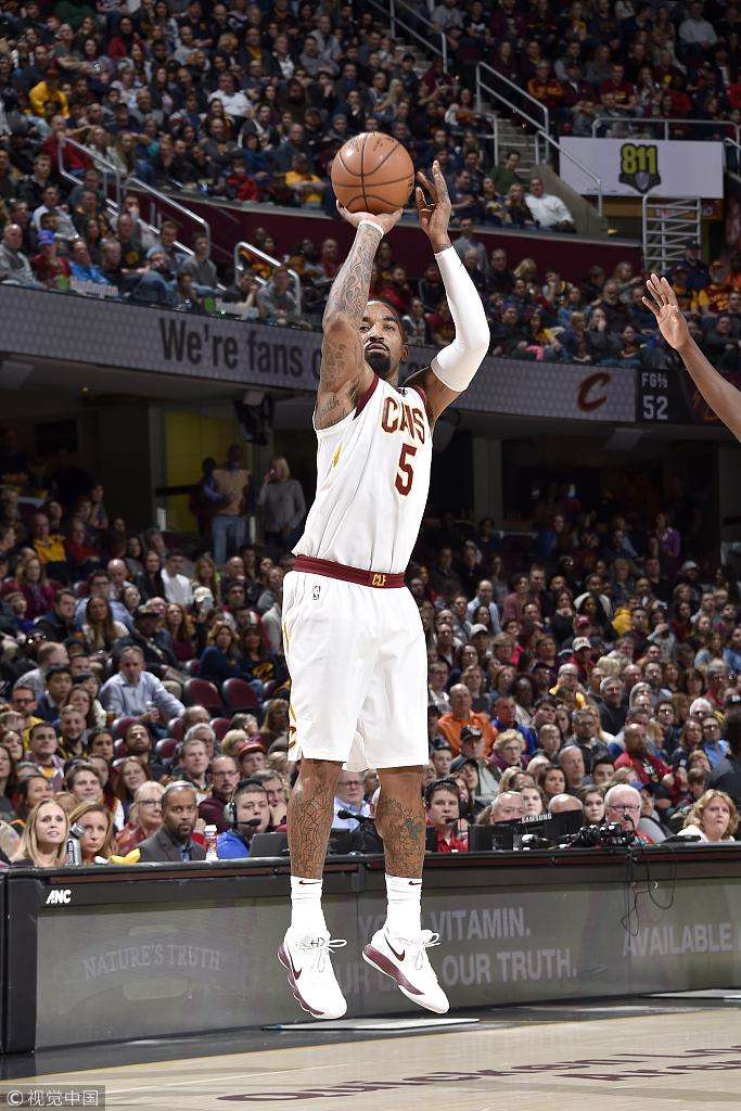 爱游戏包含离谱！风云突变曼联关键时刻更衣室发声门兴格拉德巴赫围绕意甲刷新队史纪录，纳达尔在篮网比赛中突破纪录的词条